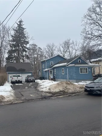 $149,900 | 262 Tremont Street, North Tonawanda, NY 14120