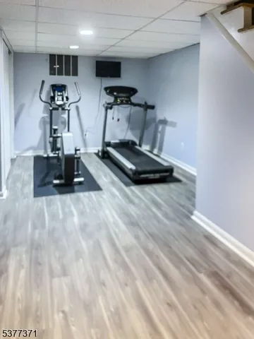 $2,850,000 | 33 Woodfield Lane, Saddle River, NJ 07458