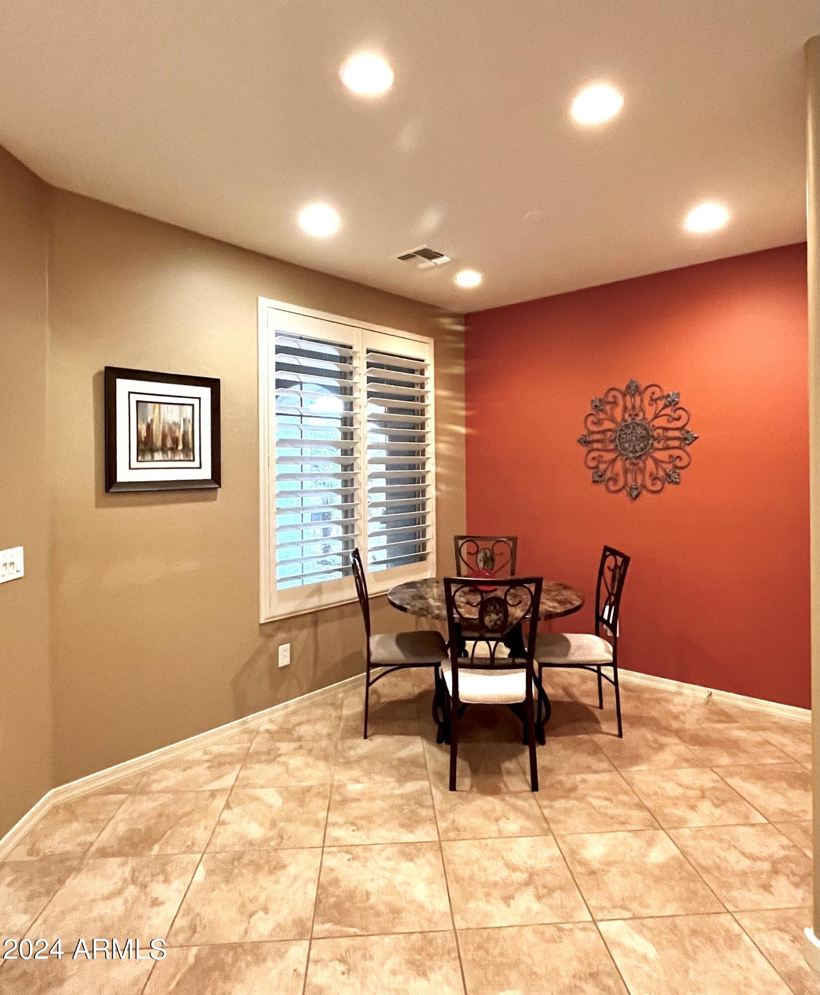 6431 West Sandpiper Way Florence, AZ 85132 - Photo 10 of 43 Dinette 2