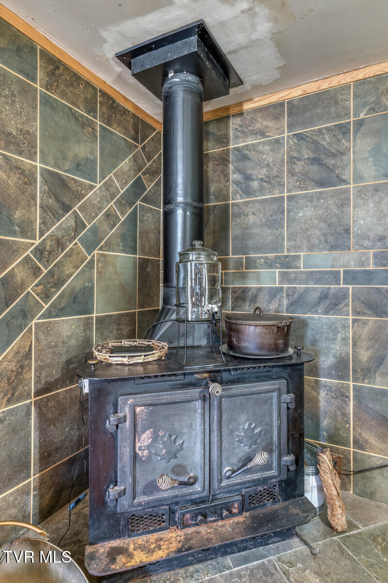 1113 Rittertown Road Hampton, TN 37658 - Photo 11 of 32 1113 Rittertown Rd-11