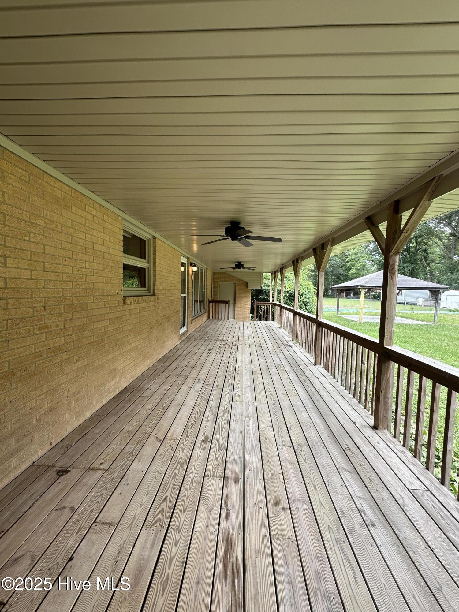 11621 Purcell Road Laurinburg, NC 28352 - Photo 8 of 22 IMG_8798