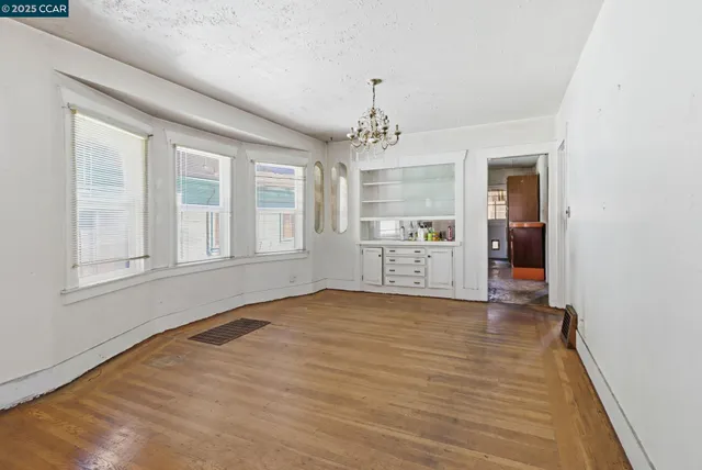 $415,000 | 1540 37th Avenue, Oakland, CA 94601