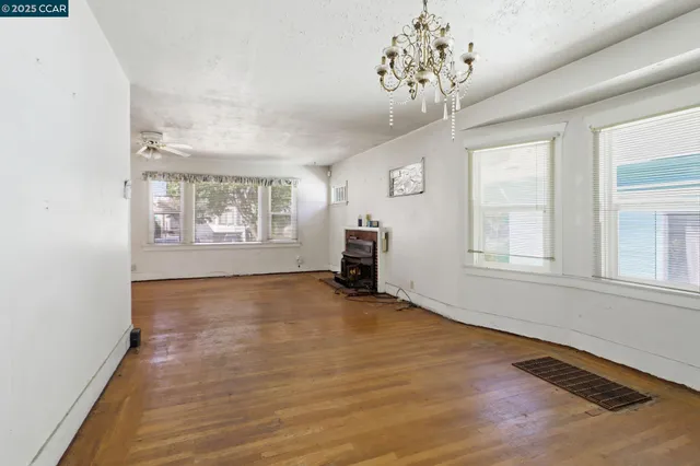 $415,000 | 1540 37th Avenue, Oakland, CA 94601