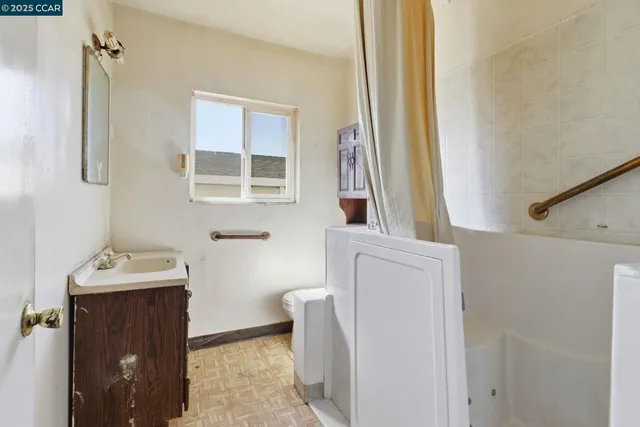 $415,000 | 1540 37th Avenue, Oakland, CA 94601