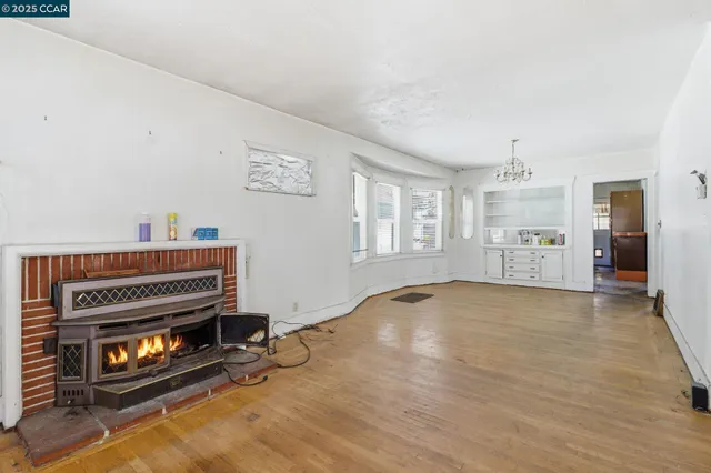 $415,000 | 1540 37th Avenue, Oakland, CA 94601