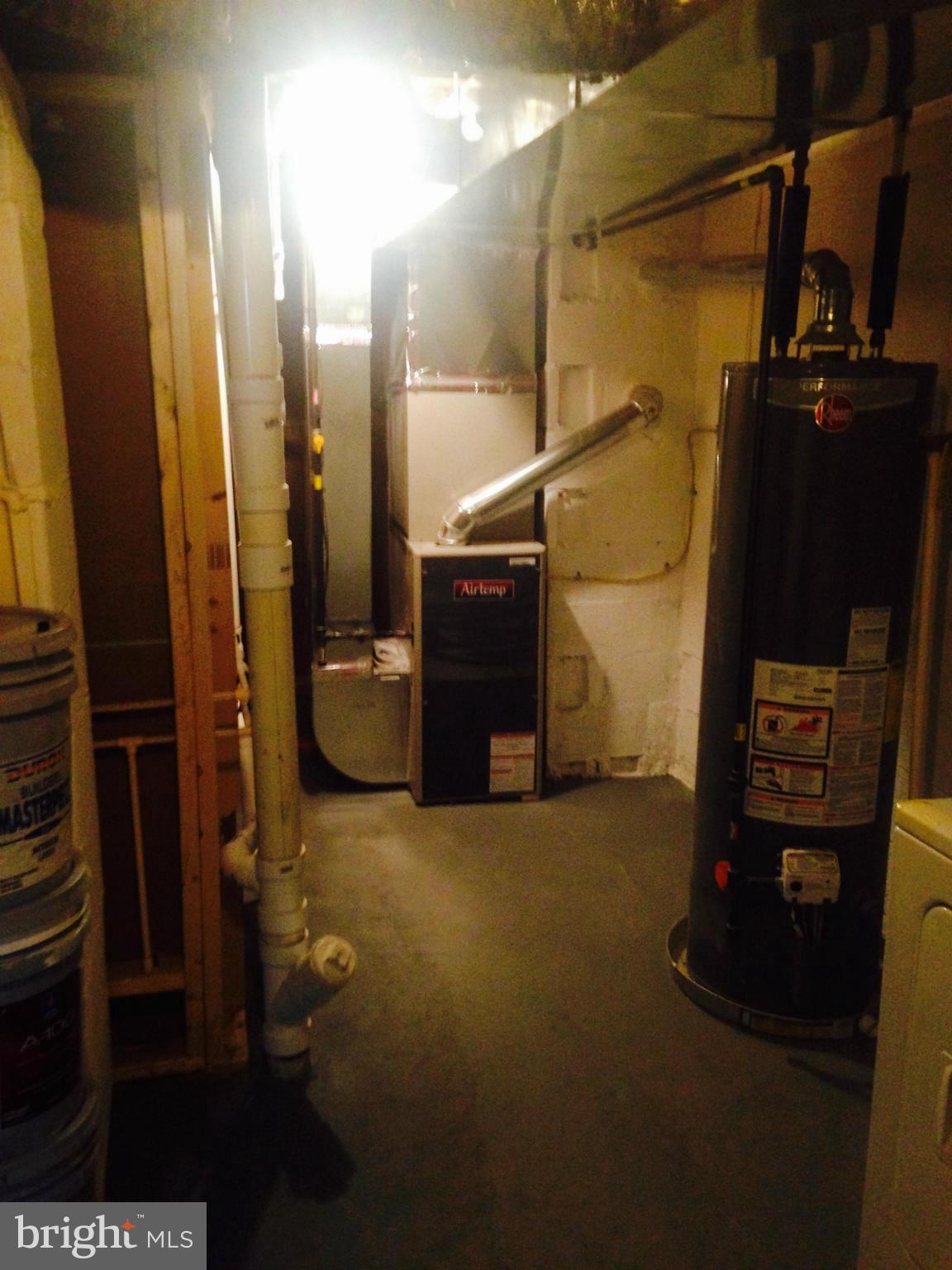 4010 Cedardale Road Baltimore, MD 21215 - Photo 15 of 15 Mechanical