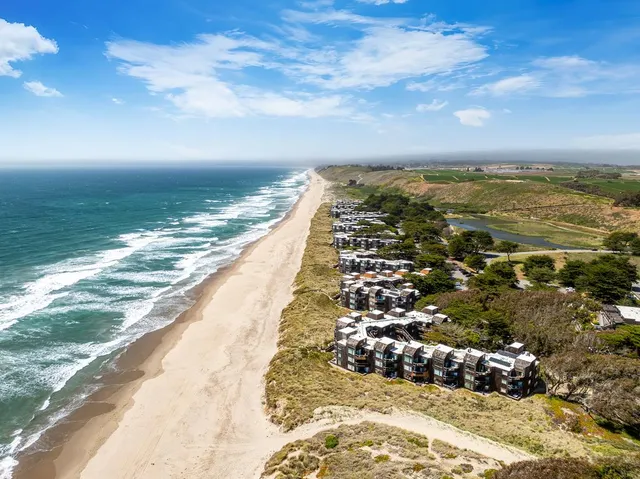 $950,000 | 101 Shell Road, Unit 3, Watsonville, CA 95076