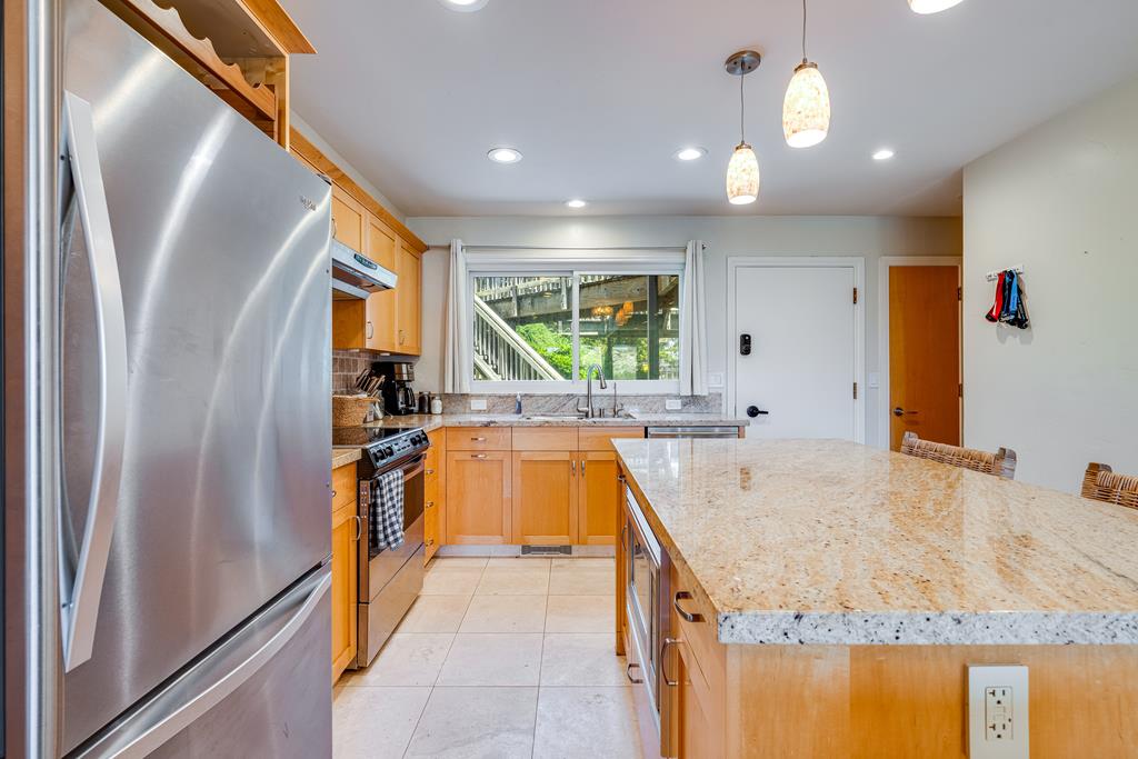 101 Shell Road, Unit 3 Watsonville, CA 95076 - Photo 2 of 31