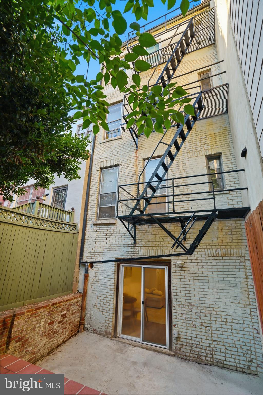 313 C Street Southeast Washington, DC 20003 - Photo 45 of 47 a view of front door