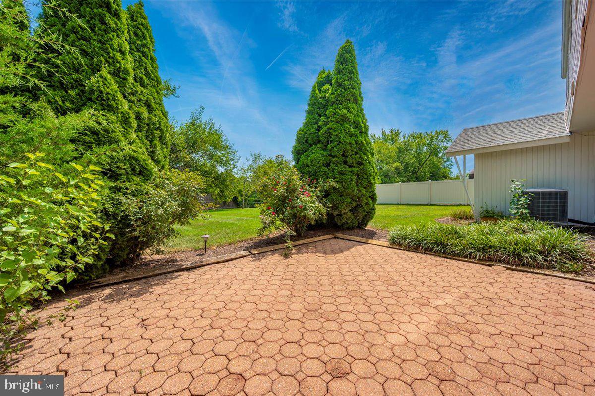 17125 Hoskinson Road Poolesville, MD 20837 - Photo 48 of 60 Large Patio off the Lower Level Family Room