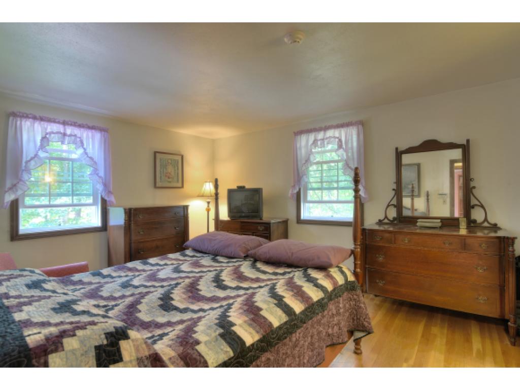 17 Woodridge Road Hampstead, NH 03826 - Photo 20 of 33 Gallery Image 20
