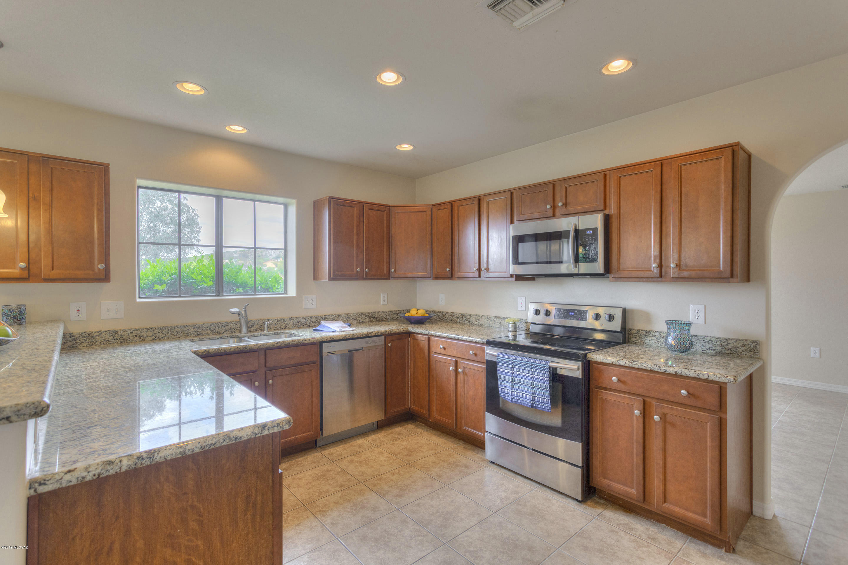 240 Camino Cholula Rio Rico, AZ 85648 - Photo 15 of 48