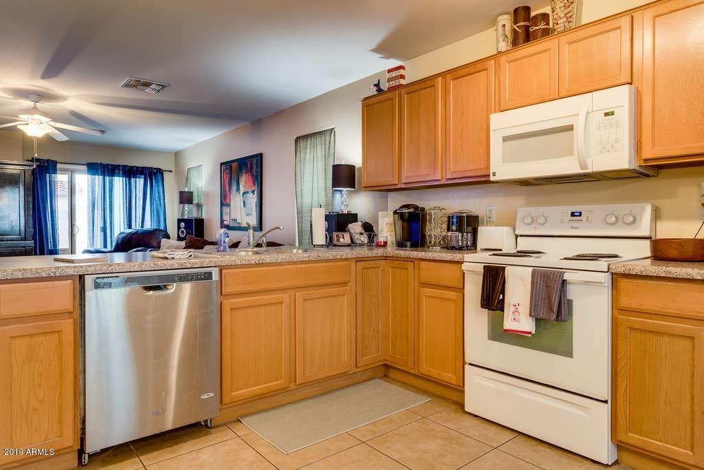 2673 South Chaparral Road Apache Junction, AZ 85119 - Photo 3 of 12 Kitchen Entrance View
