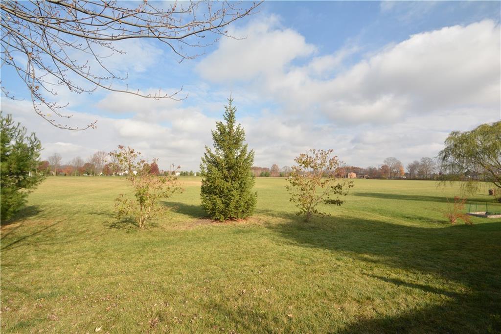 10388 Splendor Way Indianapolis, IN 46234 - Photo 21 of 24 Gallery Image 21