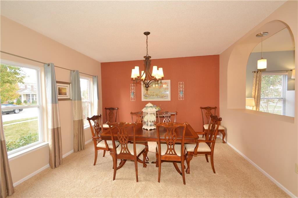 10388 Splendor Way Indianapolis, IN 46234 - Photo 8 of 24 Gallery Image 8