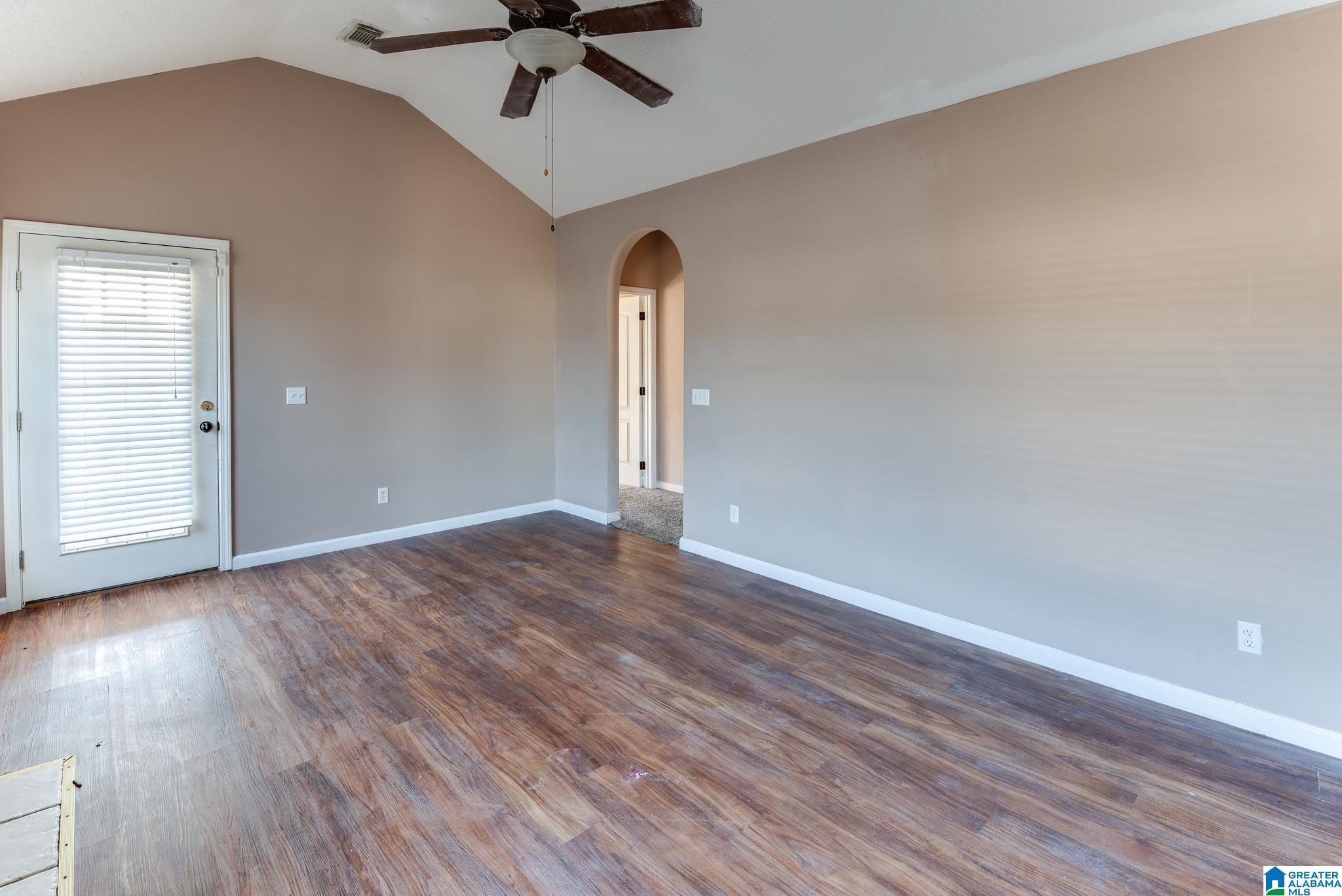 165 Roscommon Road Tuscaloosa, AL 35405 - Photo 13 of 36