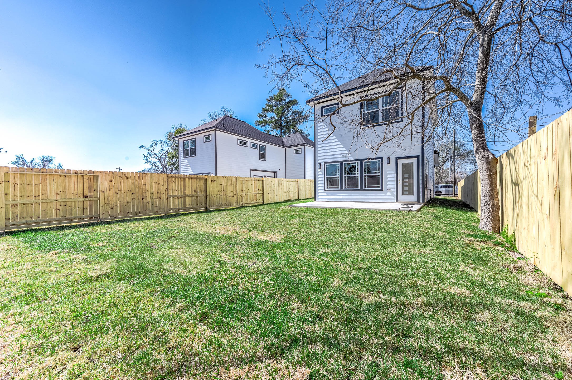 8602 Hoffman Street Houston, TX 77016 - Photo 28 of 30 Spacious backyard with plenty of room to enjoy.