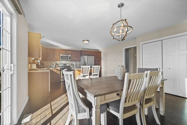 $320,000 | 2311 Wirsing Way, Bloomington, IL 61704