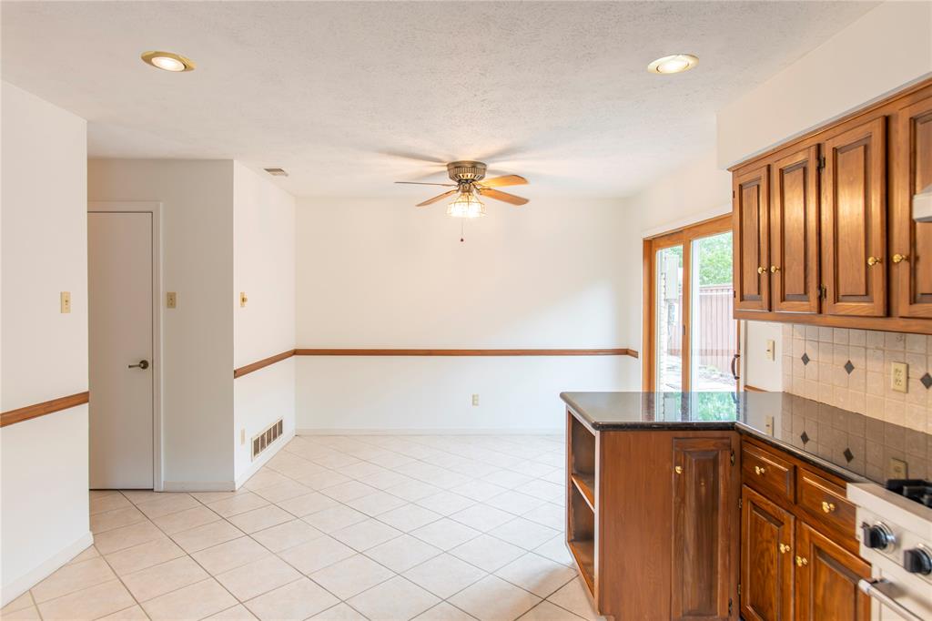 2405 Springpark Way Richardson, TX 75082 - Photo 26 of 40