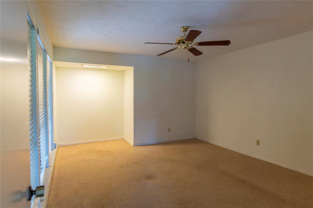 2405 Springpark Way Richardson, TX 75082 - Photo 30 of 40