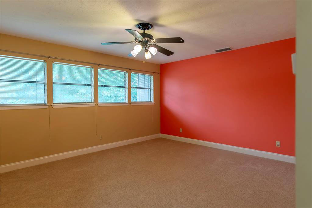 2405 Springpark Way Richardson, TX 75082 - Photo 32 of 40