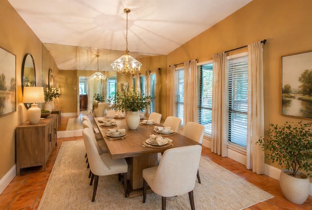 2405 Springpark Way Richardson, TX 75082 - Photo 5 of 40 Dining room virtually staged