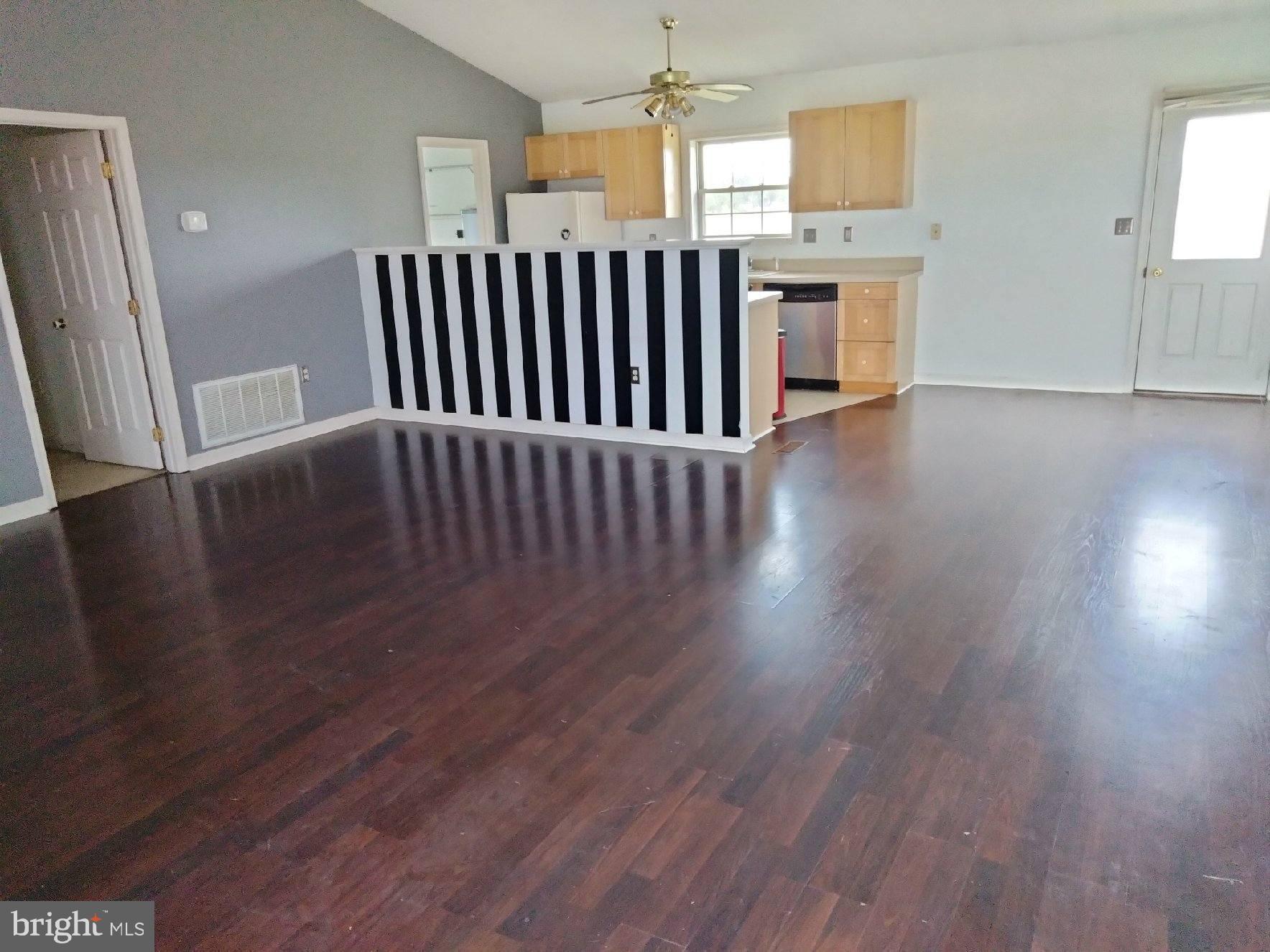 7011 West Line Road Delmar, DE 19940 - Photo 8 of 31 Gallery Image 8