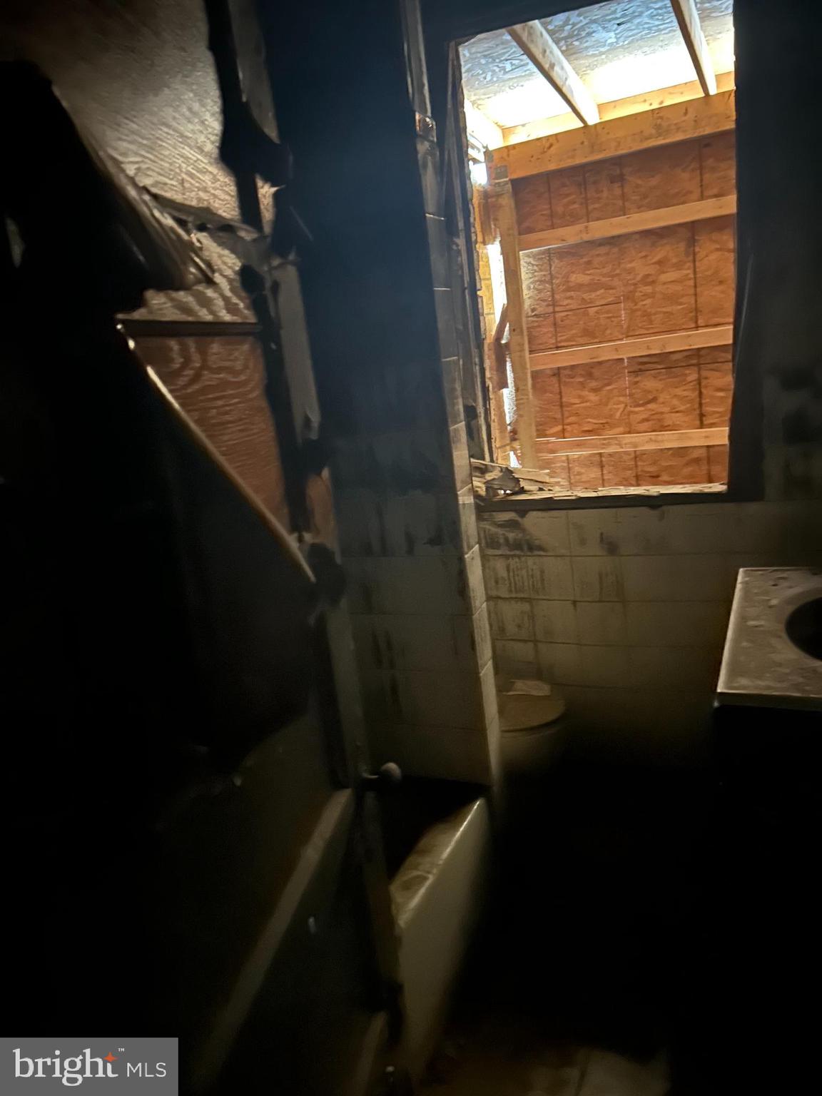 28 Girard Street Northeast Washington, DC 20002 - Photo 20 of 28