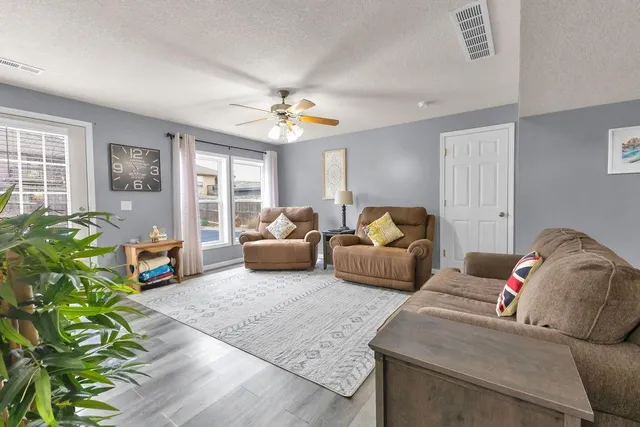 $335,000 | 2214 Pike Street, St. Joseph, MO 64503