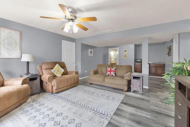 $335,000 | 2214 Pike Street, St. Joseph, MO 64503