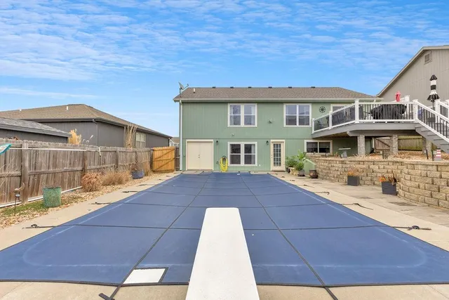 $335,000 | 2214 Pike Street, St. Joseph, MO 64503