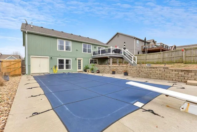 $335,000 | 2214 Pike Street, St. Joseph, MO 64503