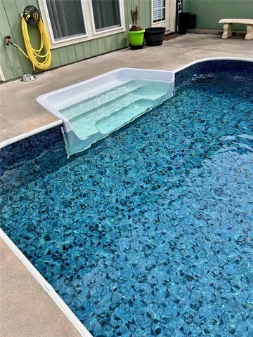 $335,000 | 2214 Pike Street, St. Joseph, MO 64503