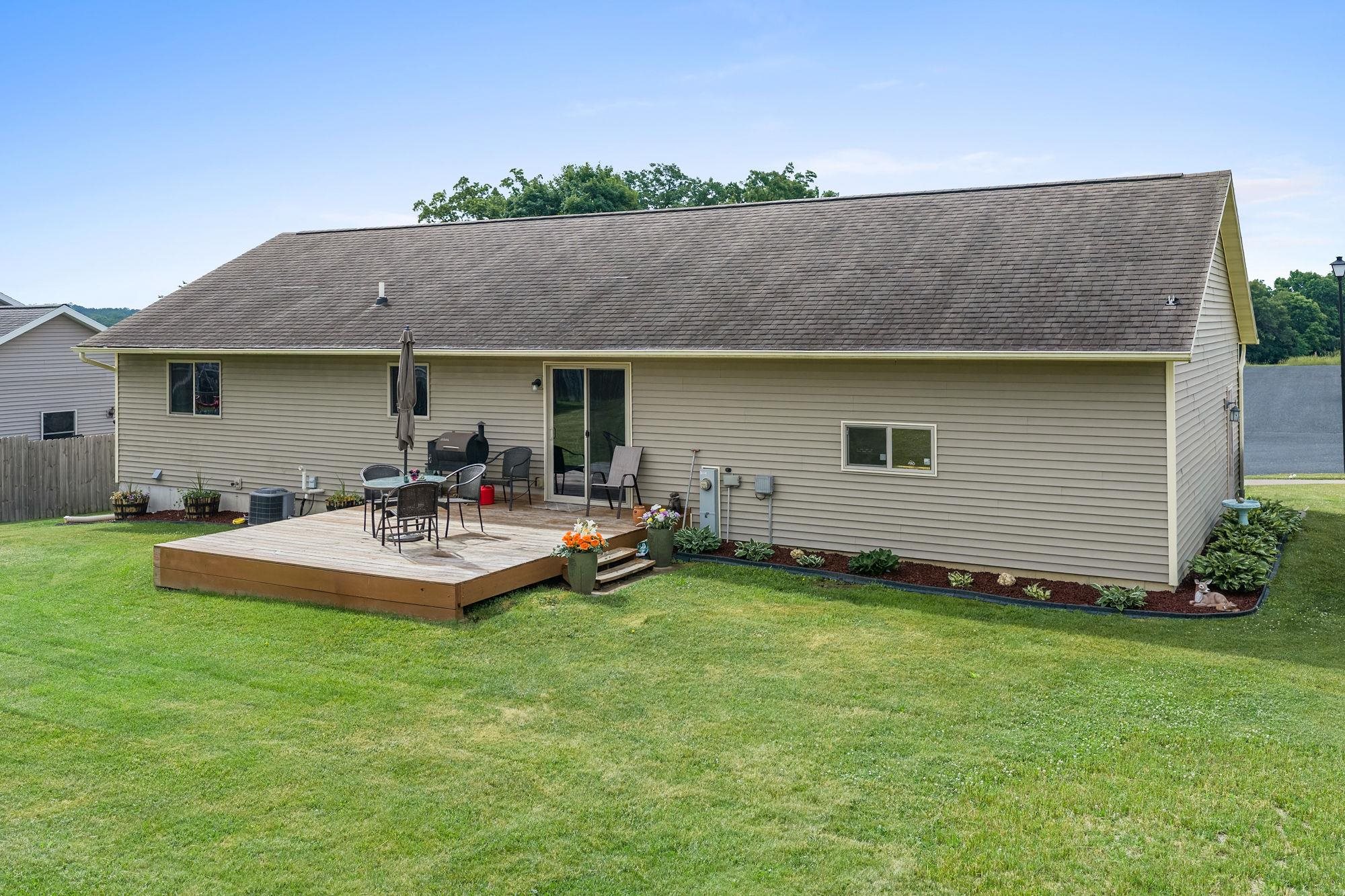 38 Dessa Rain Drive Reedsburg, WI 53959 - Photo 34 of 43