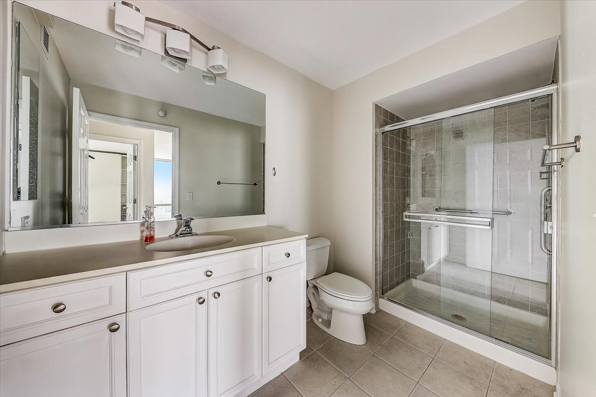 1640 Maple Avenue, Unit 1505 Evanston, IL 60201 - Photo 19 of 29