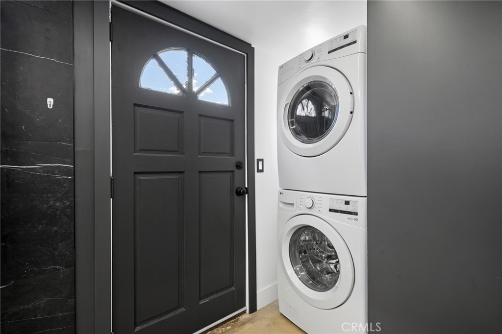 10652 Vanora Drive Sunland, CA 91040 - Photo 20 of 31