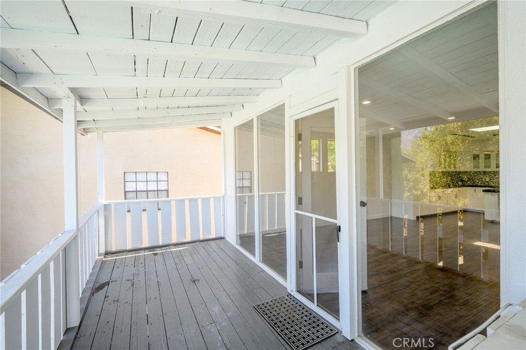 10652 Vanora Drive Sunland, CA 91040 - Photo 22 of 31