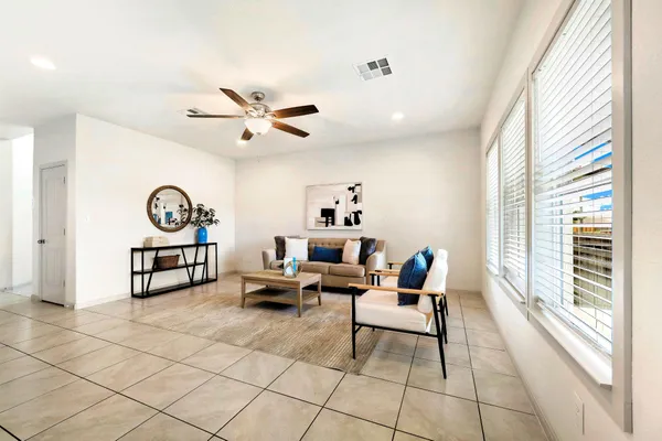 $329,000 | 1116 La Conterra Boulevard, Georgetown, TX 78626