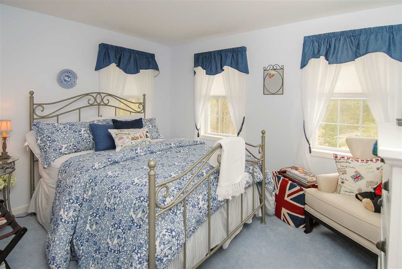 4 Fox Run Road Nottingham, NH 03290 - Photo 17 of 26