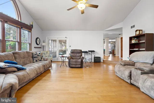 $585,000 | 172 Cambrian Court, Martinsburg, WV 25403