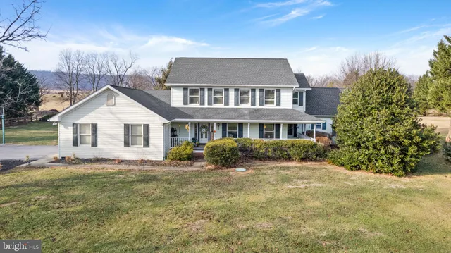$585,000 | 172 Cambrian Court, Martinsburg, WV 25403