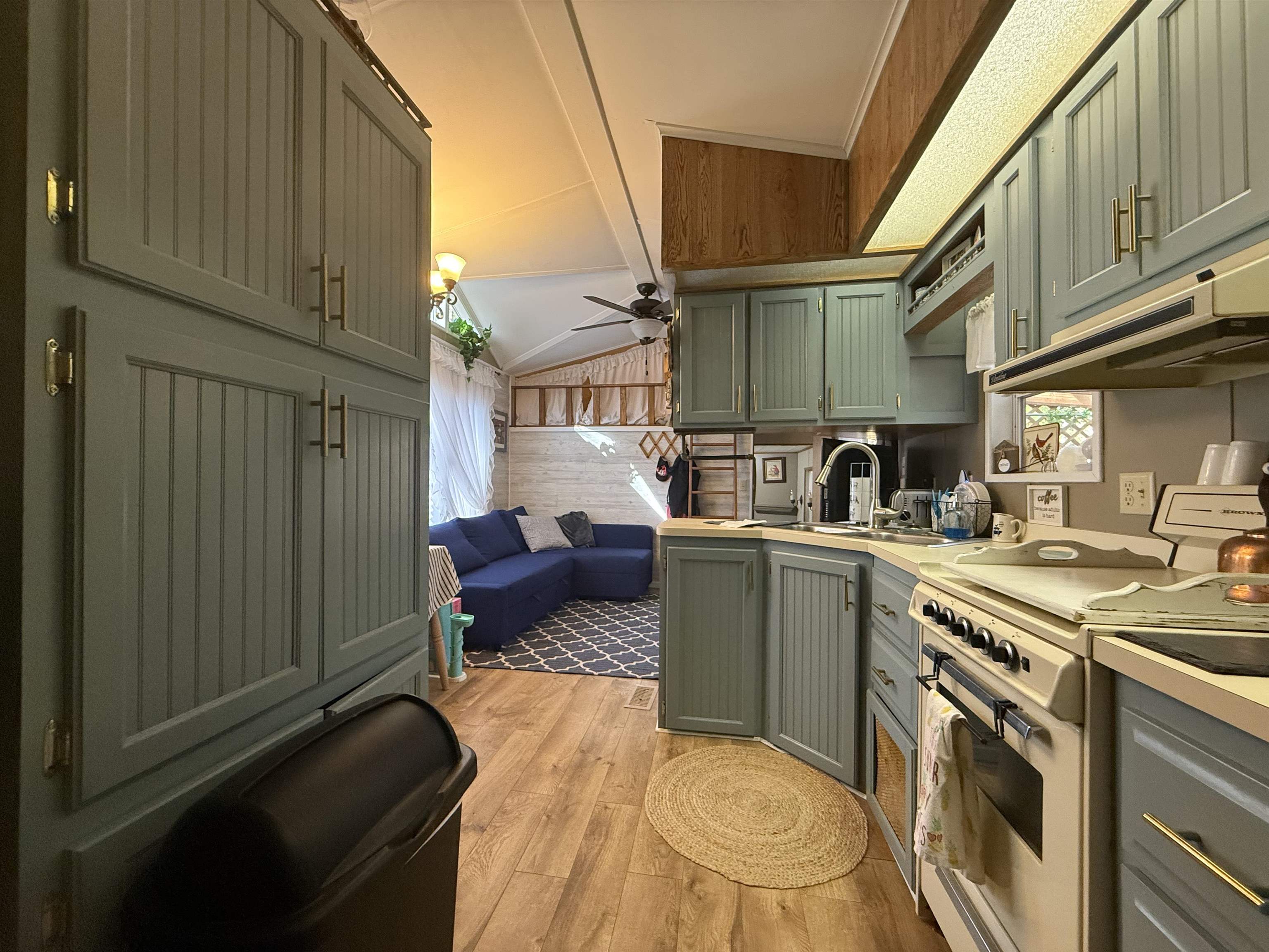 E10305 Xanadu Road, Unit 534 Wisconsin Dells, WI 53965 - Photo 13 of 29