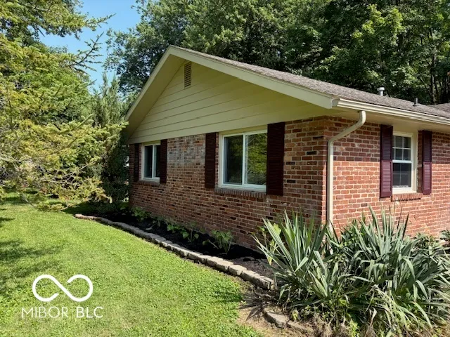 $214,900 | 4111 West Peachtree Lane, Muncie, IN 47304