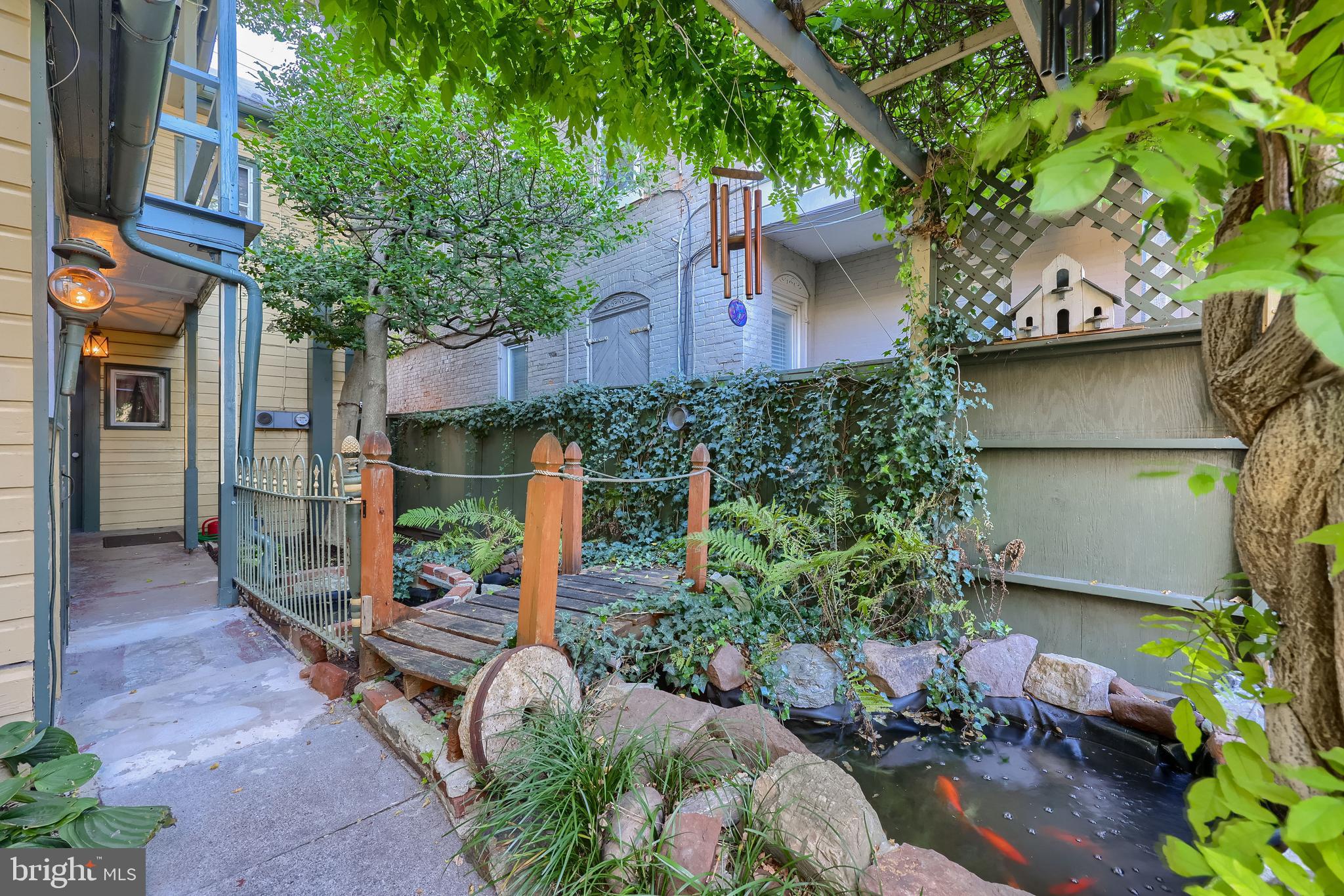 2 South Charlotte Street Manheim, PA 17545 - Photo 25 of 88