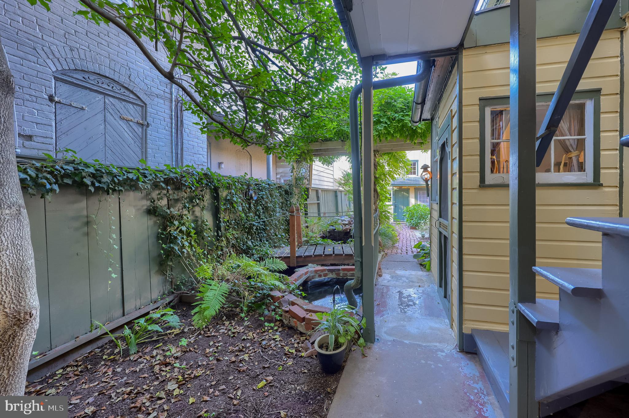 2 South Charlotte Street Manheim, PA 17545 - Photo 29 of 88