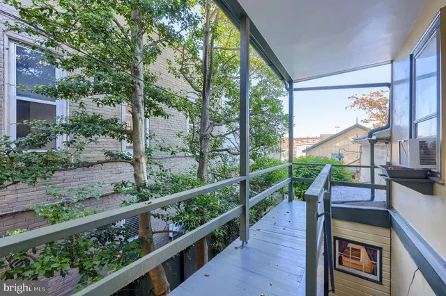 $423,000 | 2 South Charlotte Street, Manheim, PA 17545