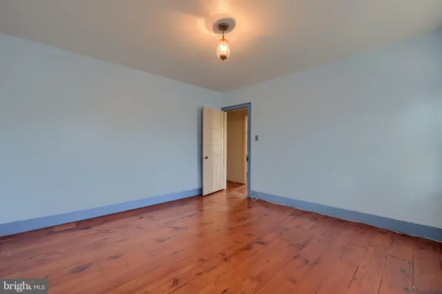 $423,000 | 2 South Charlotte Street, Manheim, PA 17545