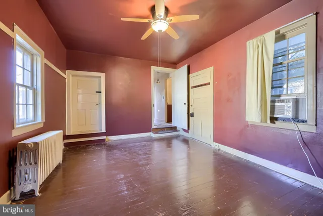 $423,000 | 2 South Charlotte Street, Manheim, PA 17545