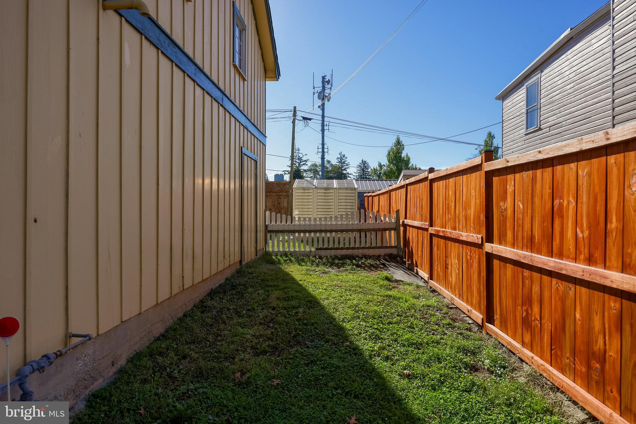 2 South Charlotte Street Manheim, PA 17545 - Photo 9 of 88