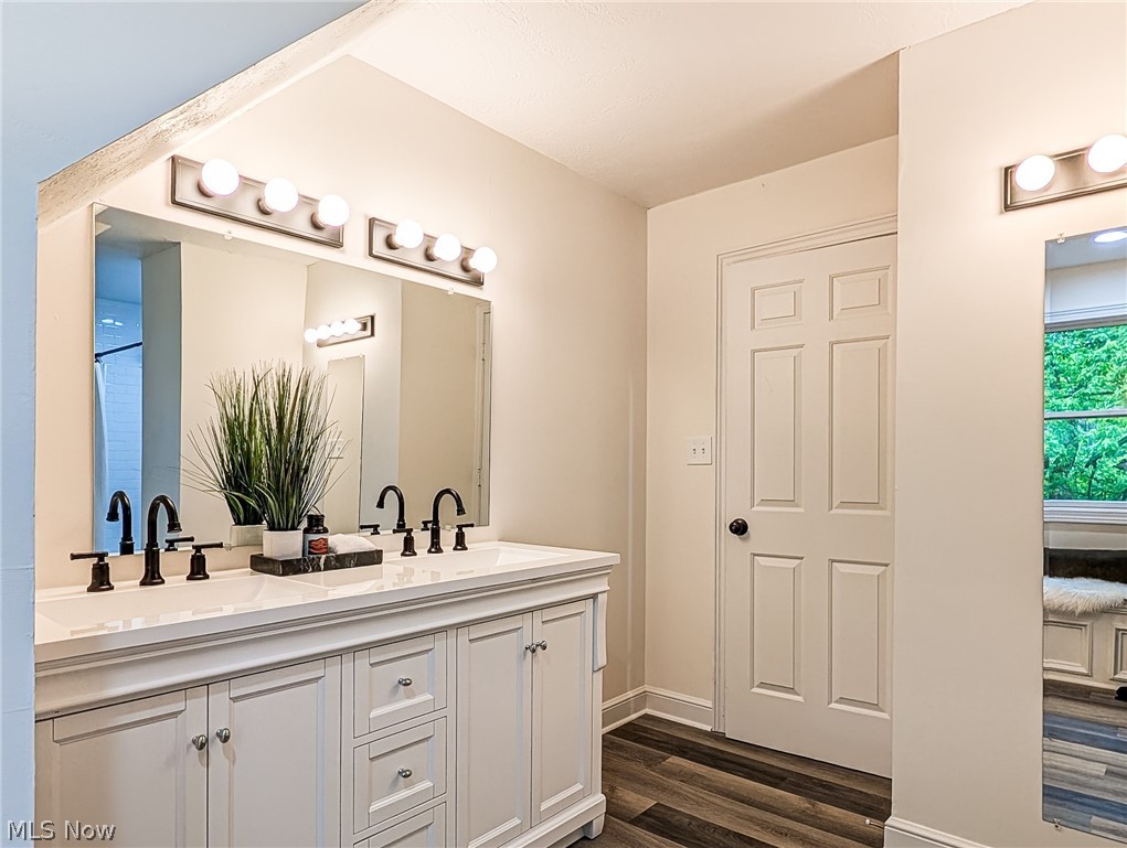 861 Mishler Road Mogadore, OH 44260 - Photo 18 of 34 Main bathroom upstairs